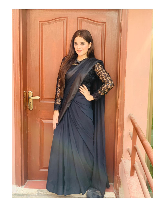 Chandani-Lobelia-black