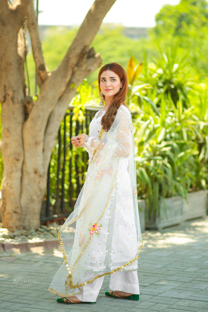 Cosmos White Organza 3 Piece Suit with Mirror Work