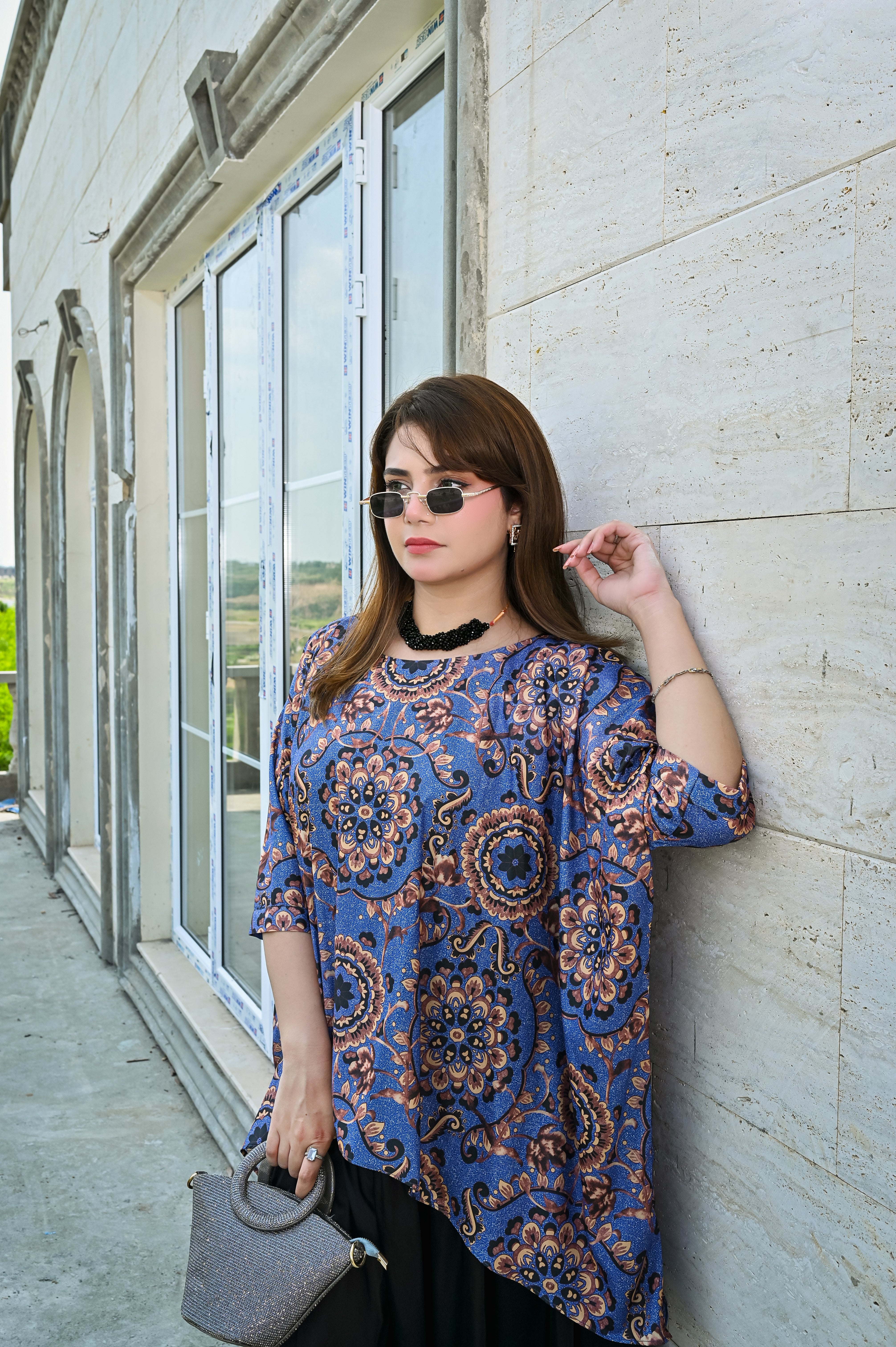 Kaftan top balck skirt