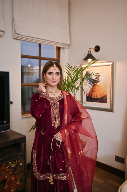 Golden Qamar Velvet Palazzo Set – Handmade Cutdana Work