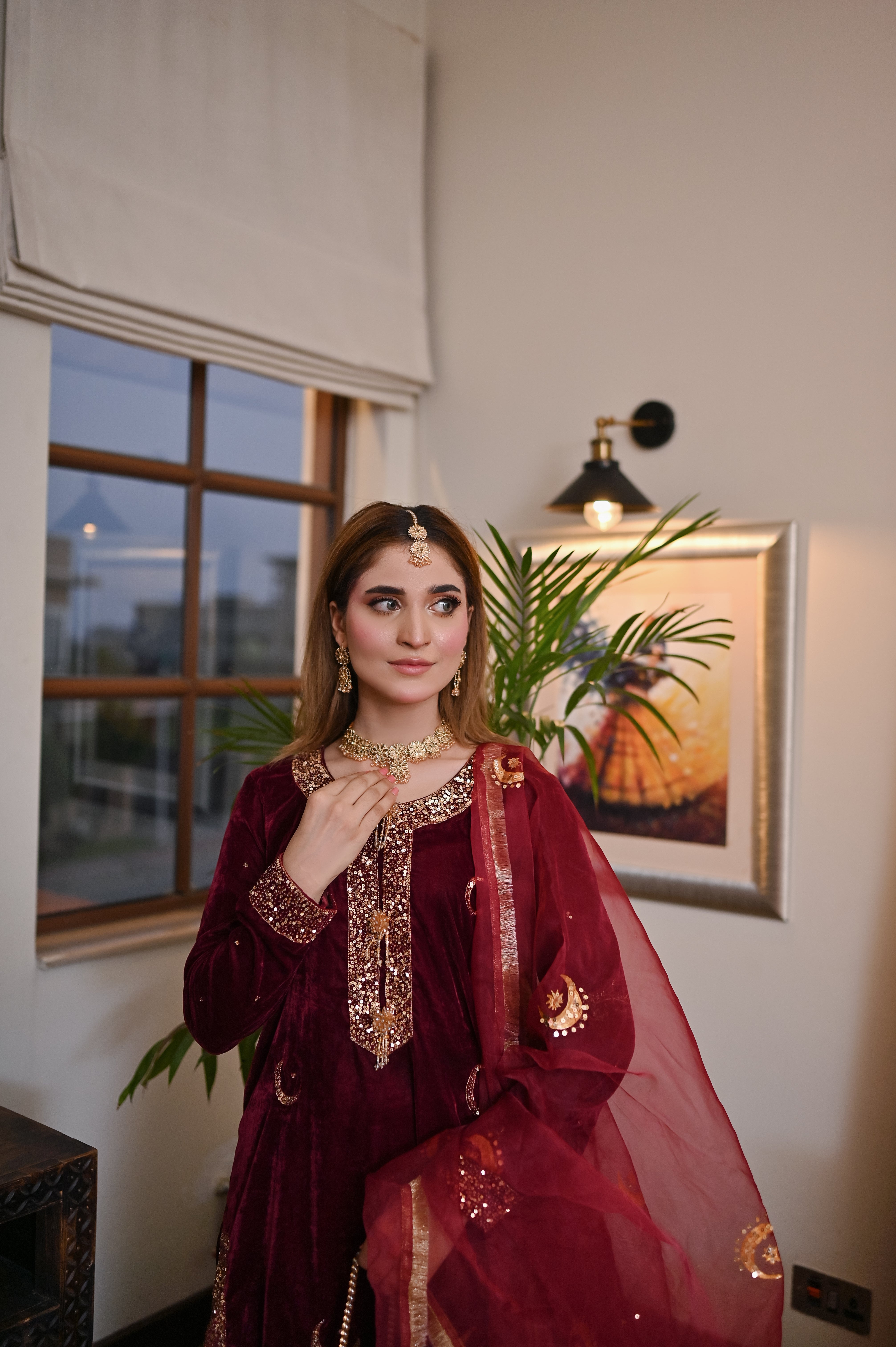 Moon Velvet – A Regal Statement