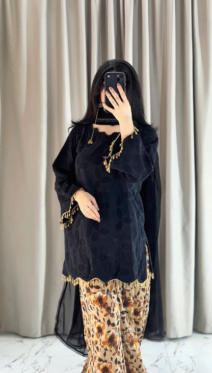 Noor Bano – Chikankari Salwar Shirt 3 Piece Suit