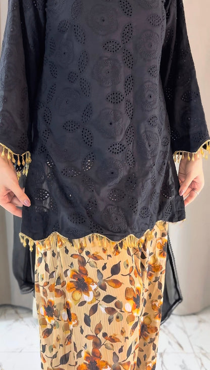 Noor Bano – Chikankari Salwar Shirt 3 Piece Suit