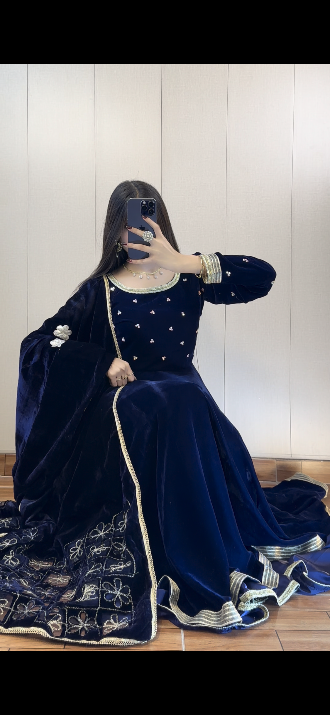Afreen Micro 9000 Velvet Maxi with Velvet Shawl
