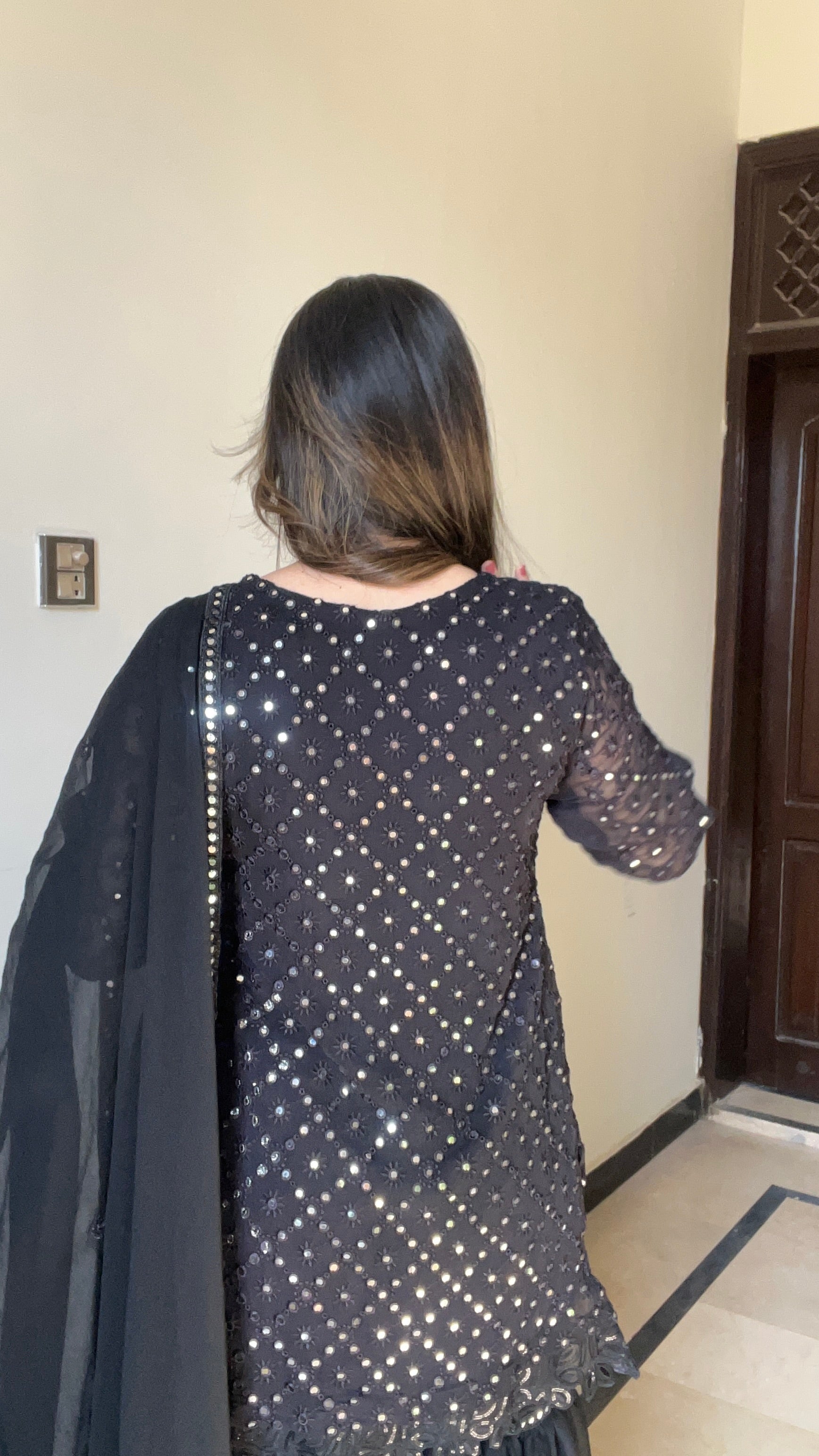 Black Ada – The Charm of Timeless Elegance