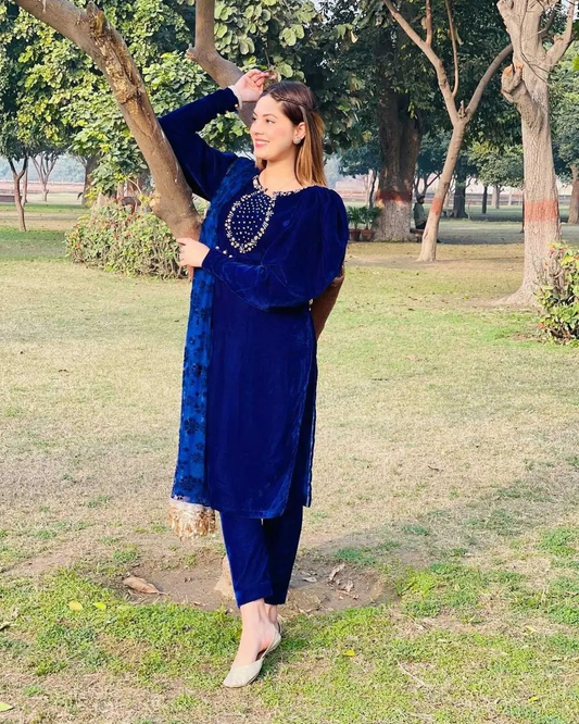 Applic Dress