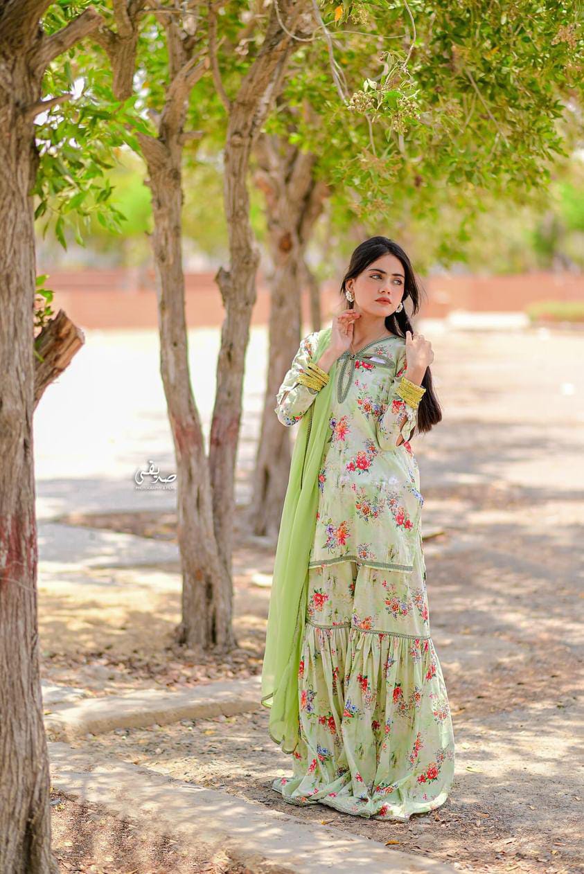 Gul Pista Printed Lawn Sharara Set