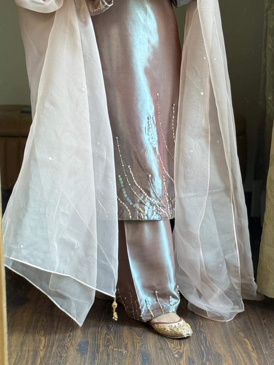 Rose Mist mauve 3 piece suit with organza spray dupatta – view 5
