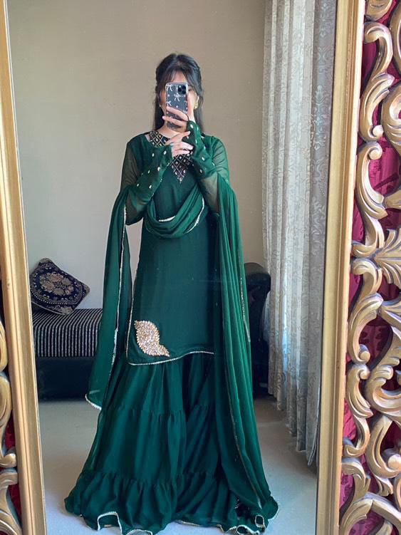 Rang-e-Shabnam (رنگِ شبنم)💕✨