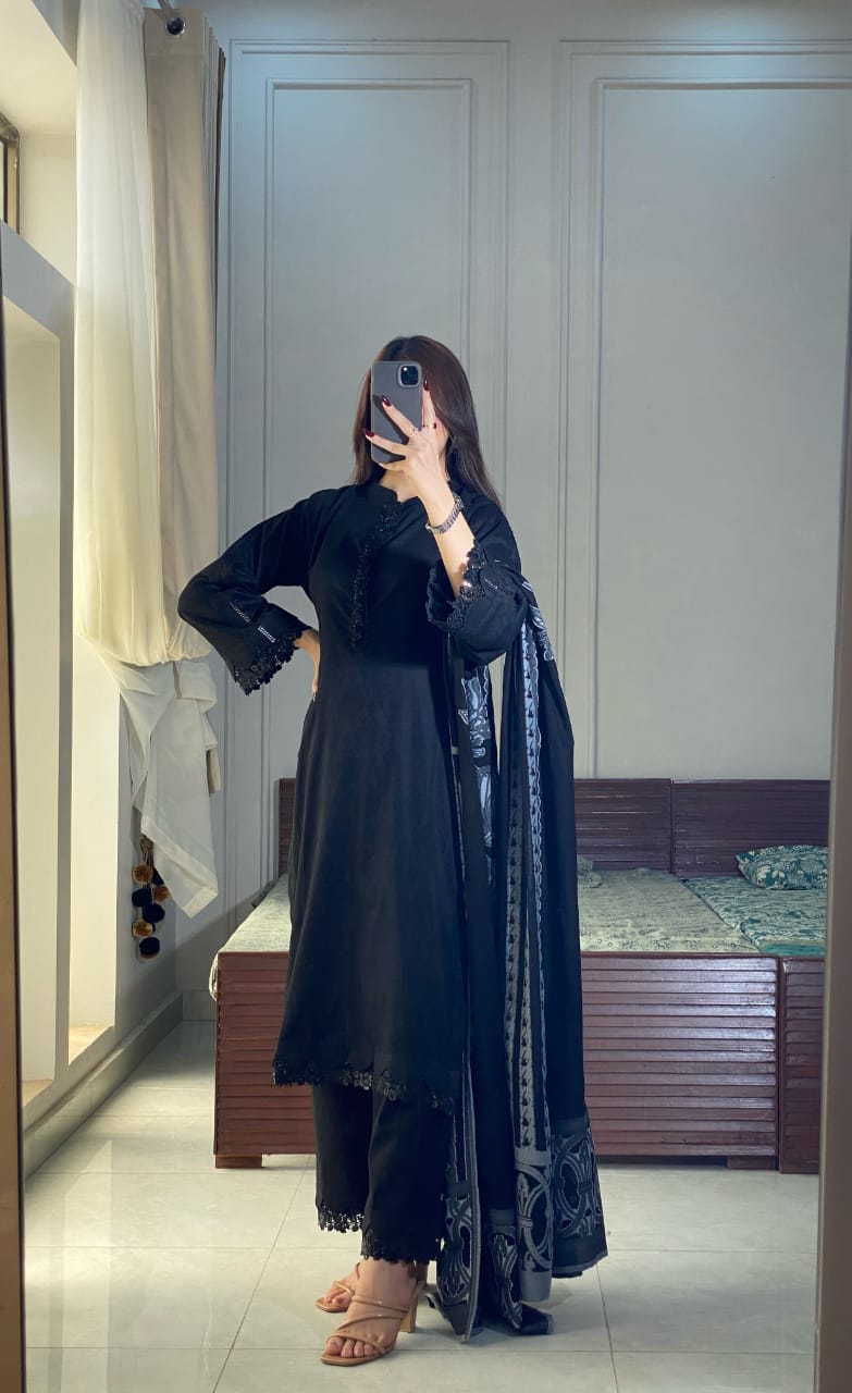 Black Aura🖤🖤
