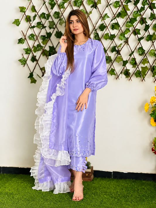 Pearl Lavender Kataan 3 piece capri set with ruffle organza dupatta by Anabiyawear